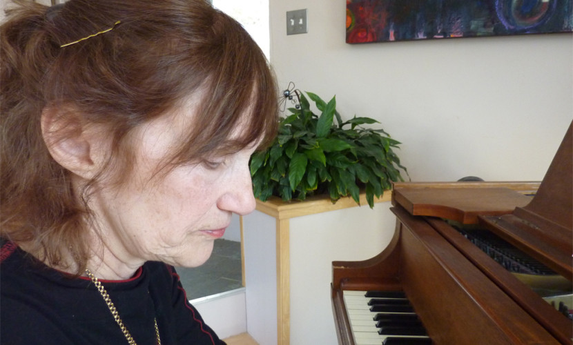 Leya Evelyn, an Abstract Painter, Takes Adult Piano Lessons