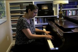Harriet Kaplan performs Bach’s prelude and Fugue in G sharp minor, No.18 from Well-Tempered Clavier, Book 1.