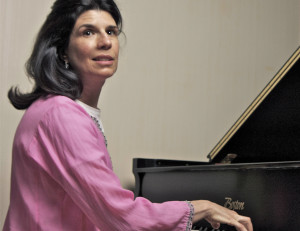 Nancy_Williams at piano